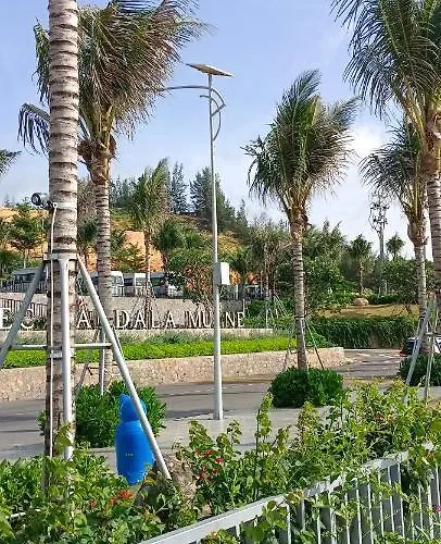 Apec Mandala Wyndham Mui Ne Khách sạn 5*
