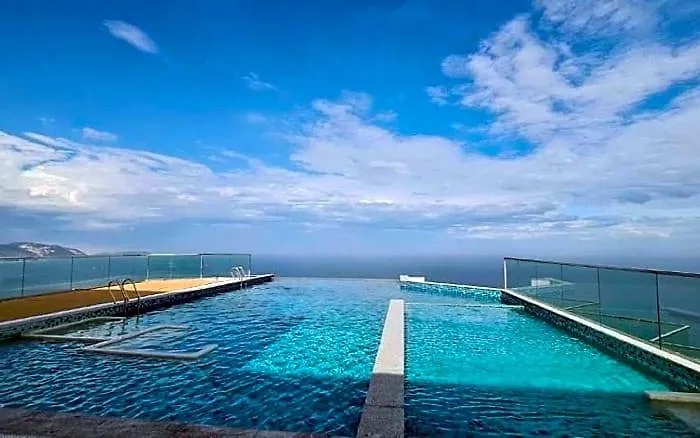 Apec Mandala Wyndham Mui Ne Khách sạn 5*