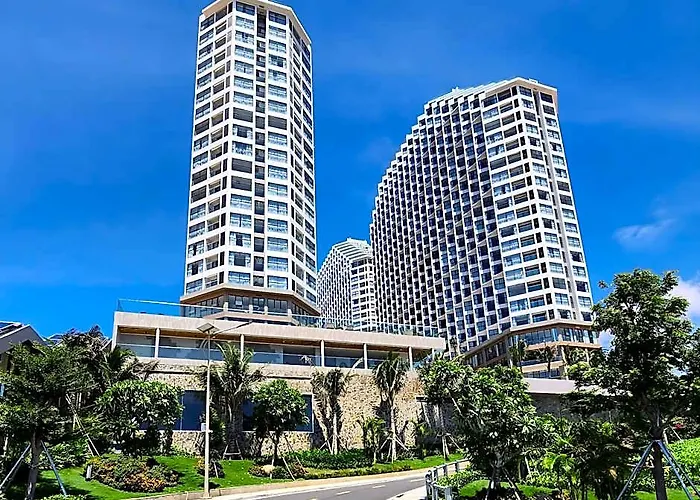 Apec Mandala Wyndham Mui Ne Khách sạn 5*